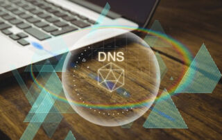¿Qué riesgos existen para la seguridad del DNS?