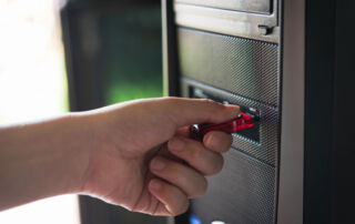 ¿Qué debemos hacer si Windows no permite expulsar un medio extraíble?