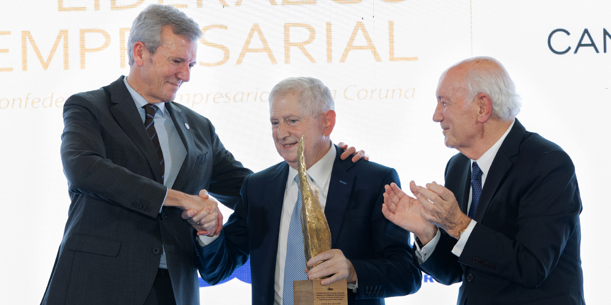 Entrega XV Premio Liderazgo Empresarial Entrega XV Premio Liderazgo Empresarial