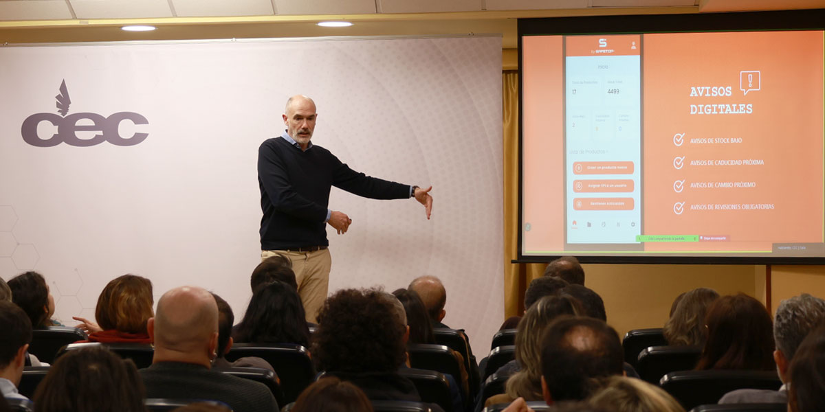 David Míguez. KAM & Export Manager SAFETOP