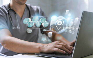 Datos sanitarios en la era digital: riesgos, indicadores y desafíos para el sector salud