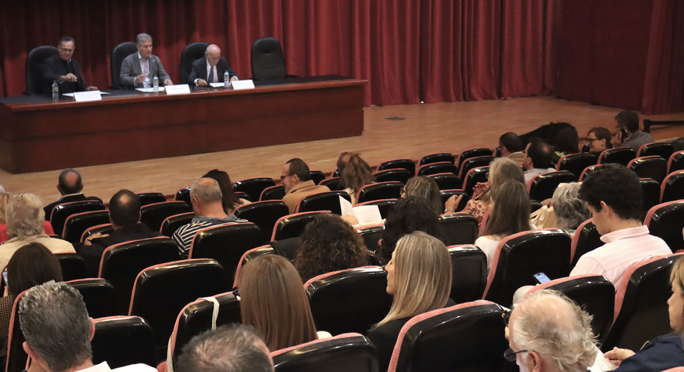Empresa e Universidades afondan nos novos retos da prevención